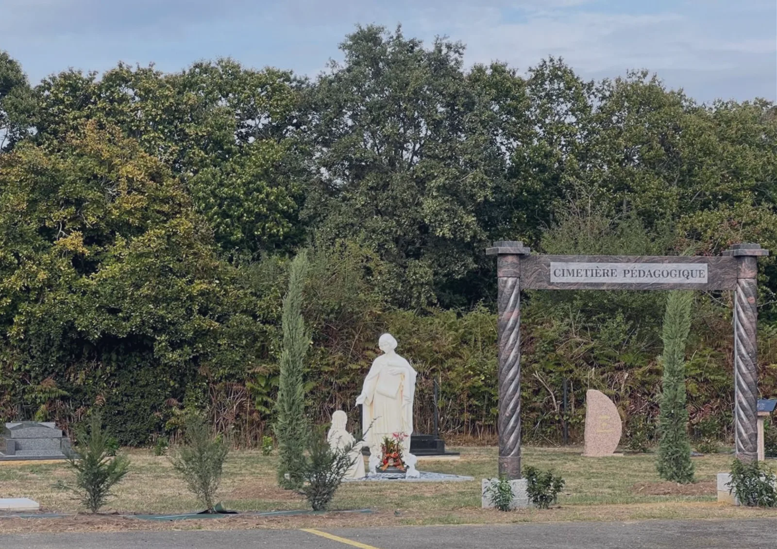 Cimetière pédagogique Rivages Funéraire